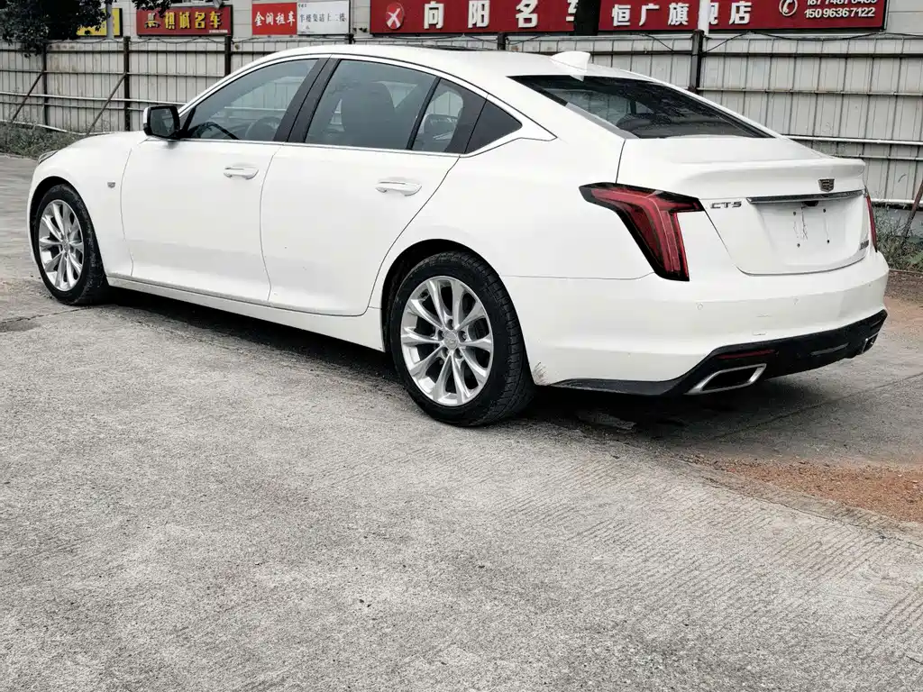 Cadillac CT5 — миниатюра 4