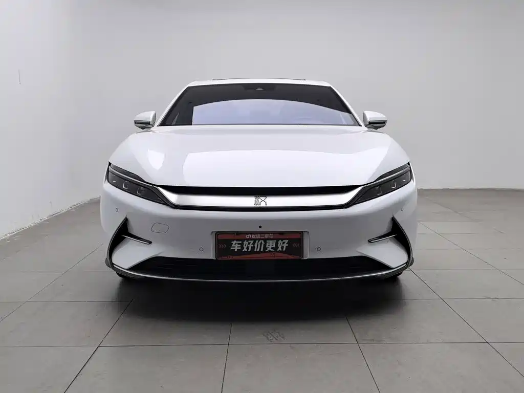 BYD Han — миниатюра 3