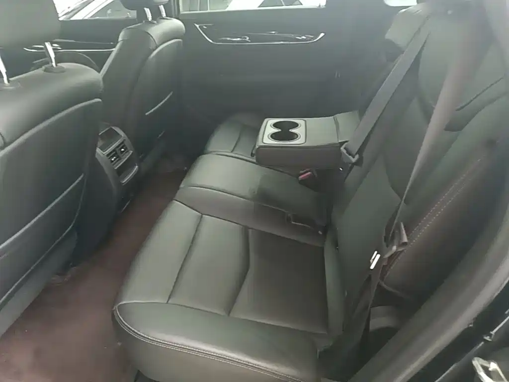 Cadillac XT5 — миниатюра 17