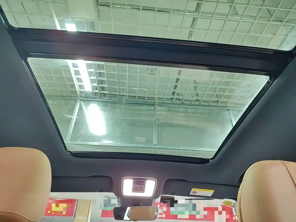 Li Auto Li ONE — миниатюра 18