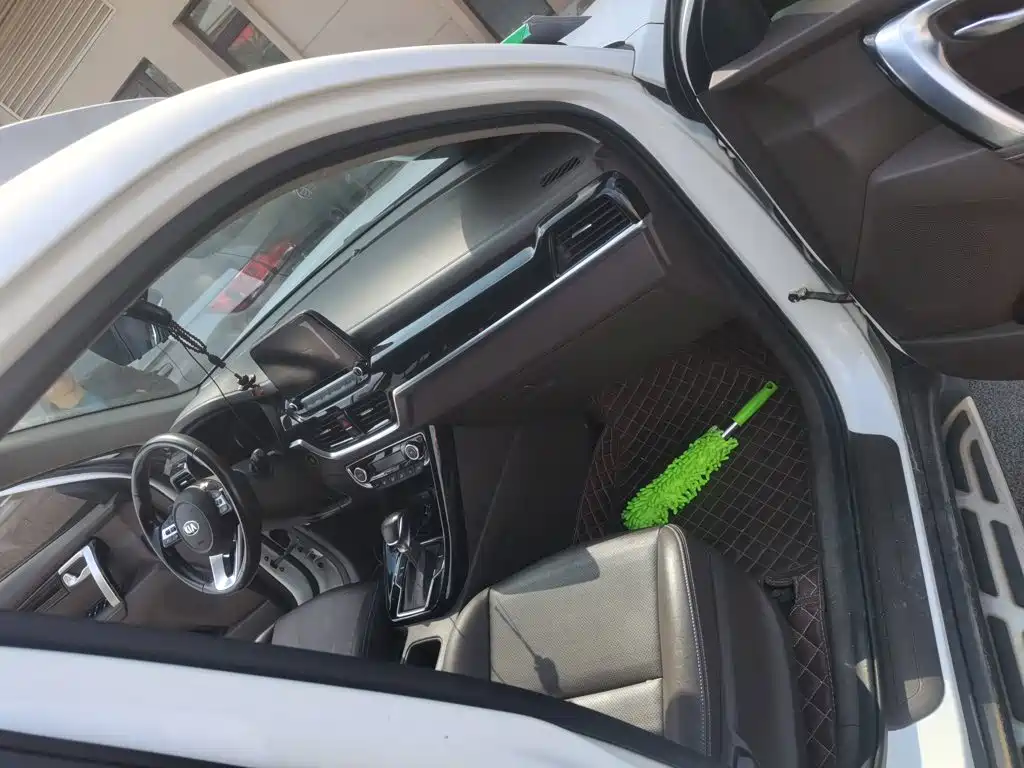 Kia Sportage — миниатюра 18