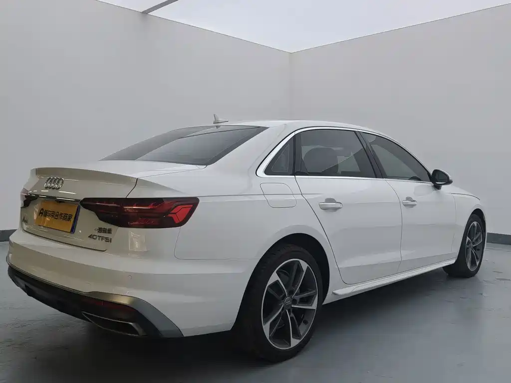 Audi A4L — миниатюра 12