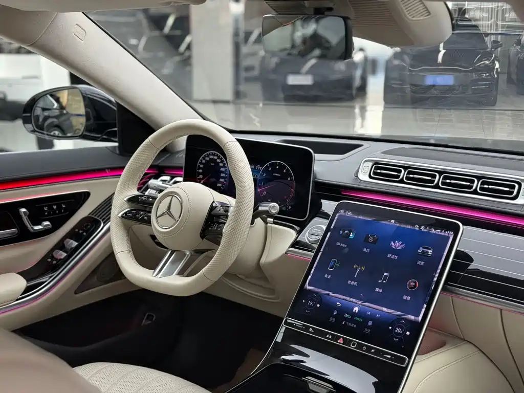 Mercedes-Benz S-Class — миниатюра 6