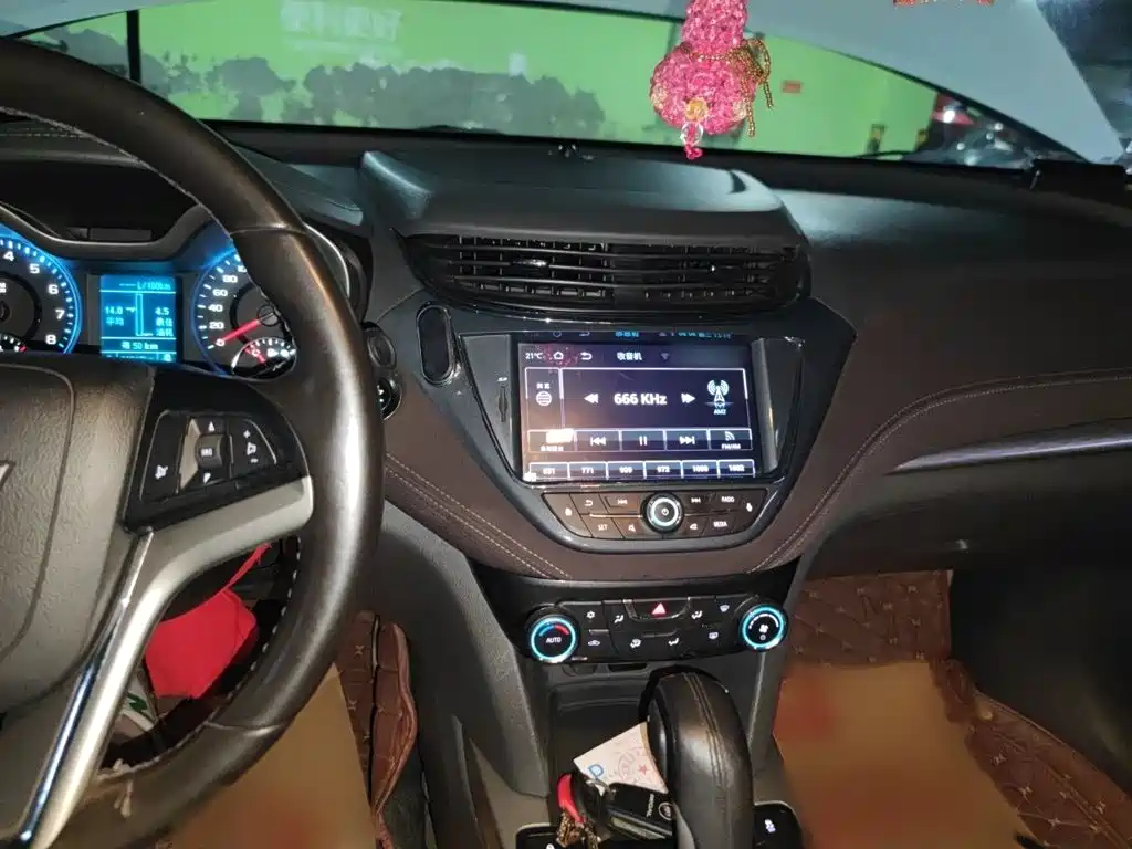Chevrolet Malibu — миниатюра 6