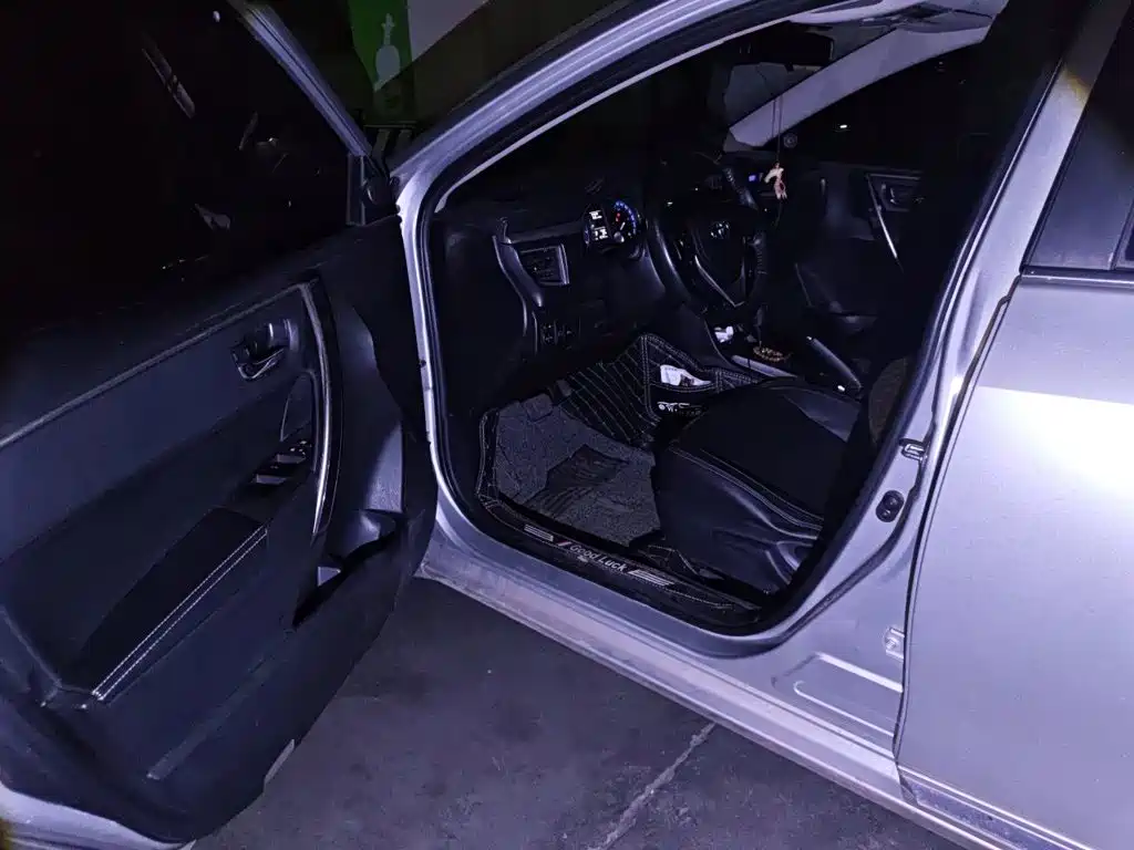 Toyota Corolla — миниатюра 14
