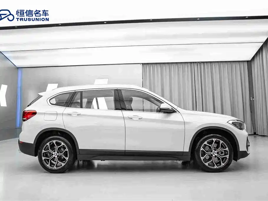 BMW X1 — миниатюра 4