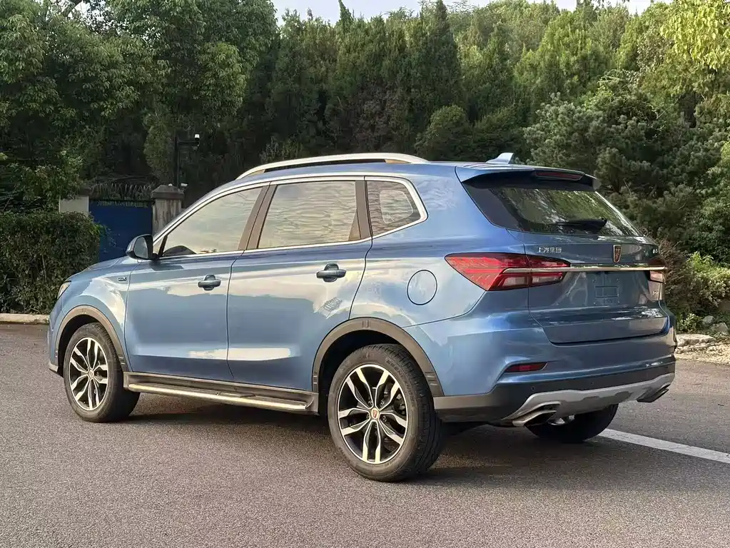 Roewe RX5 — миниатюра 5