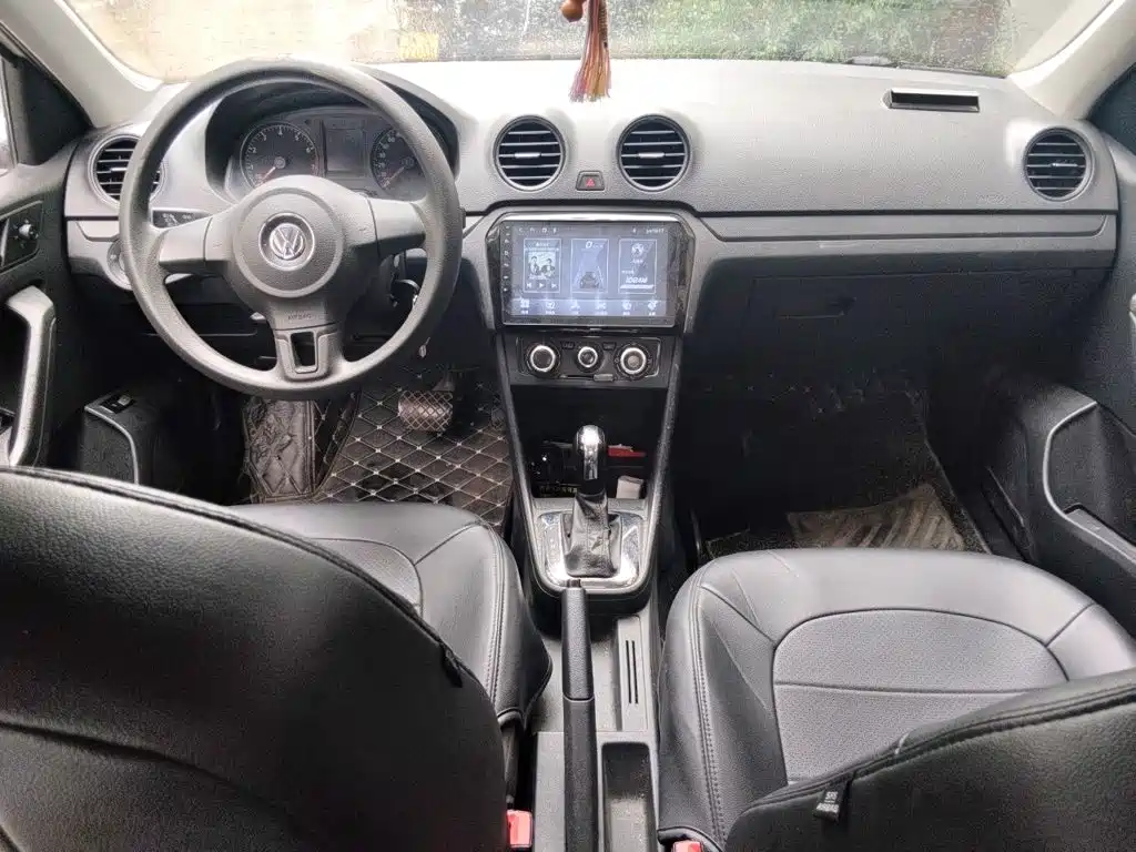 Volkswagen Jetta — миниатюра 13
