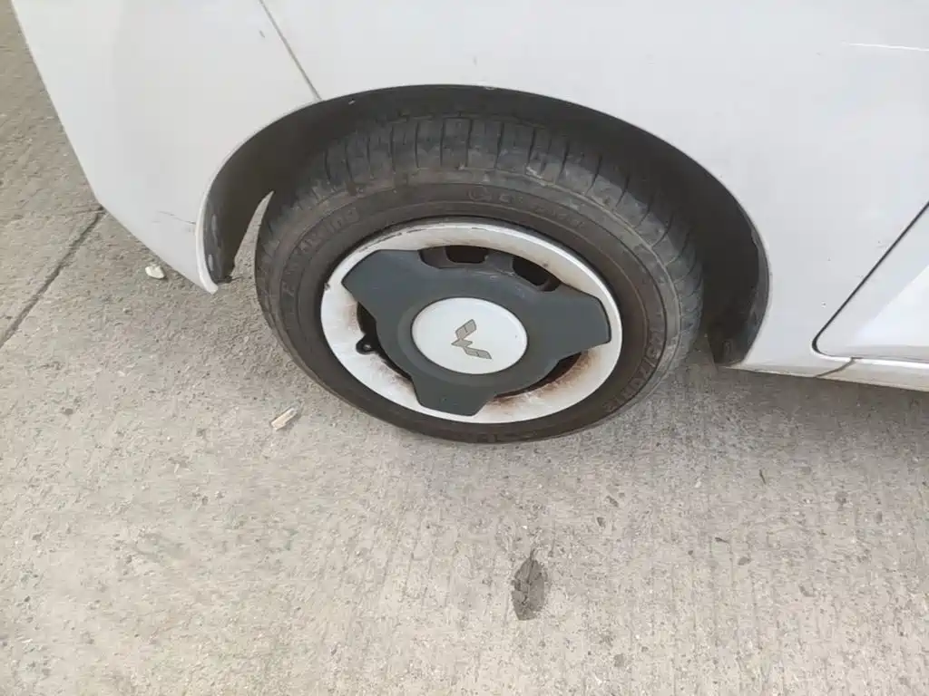 Wuling MINIEV — миниатюра 23