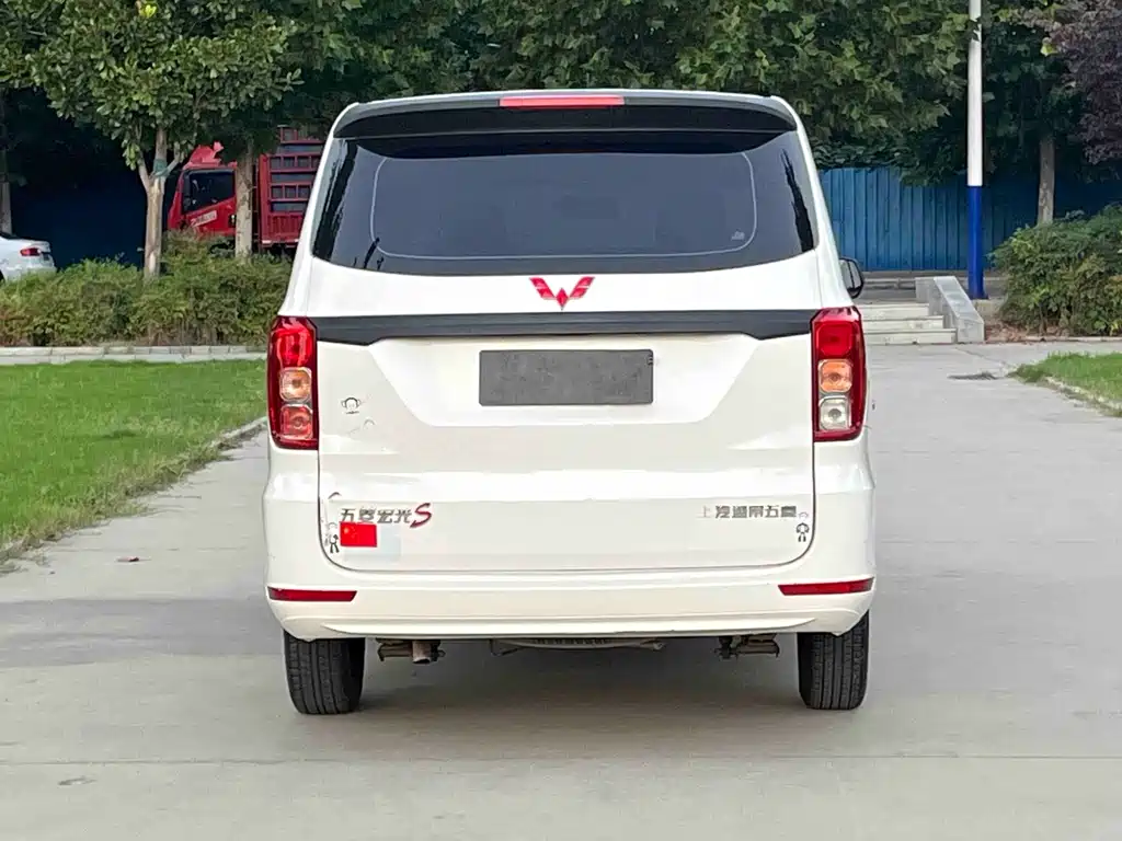 Wuling Hongguang — миниатюра 14