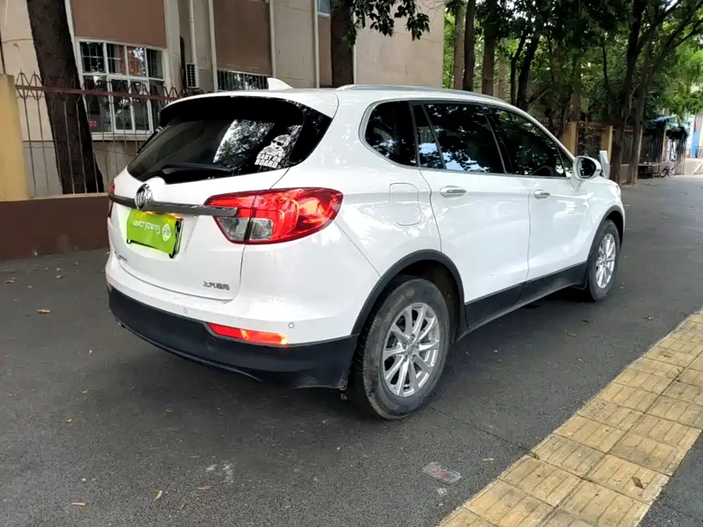 Buick Envision Plus — миниатюра 7
