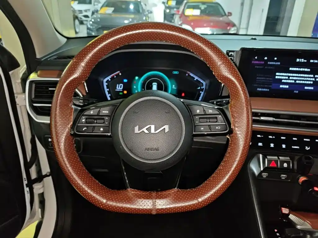 Kia Sportage — миниатюра 11