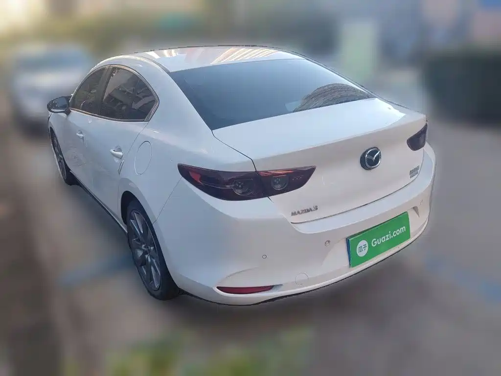 Mazda 3 Axela — миниатюра 4