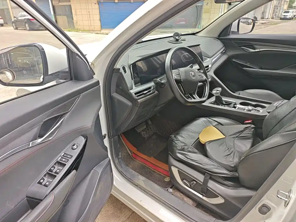 Changan Changan CS75PLUS — миниатюра 16