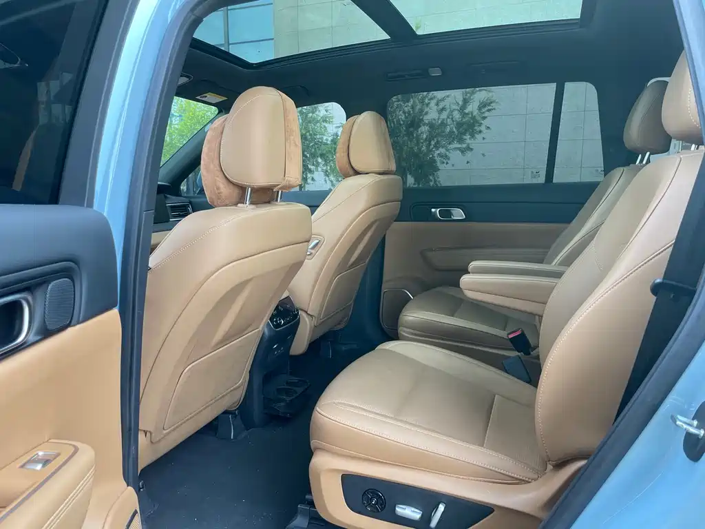 Li Auto Li ONE — миниатюра 7
