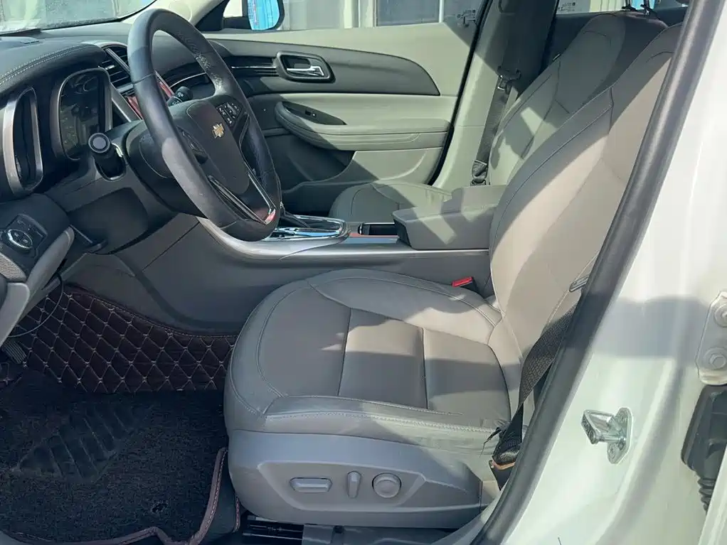 Chevrolet Malibu — миниатюра 13