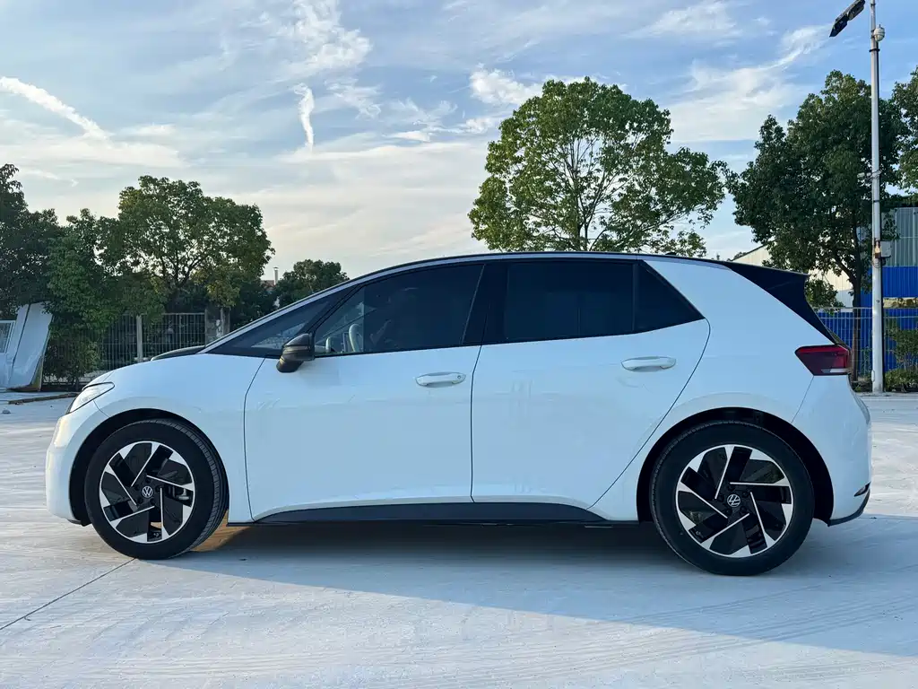 Volkswagen ID.3 — миниатюра 4