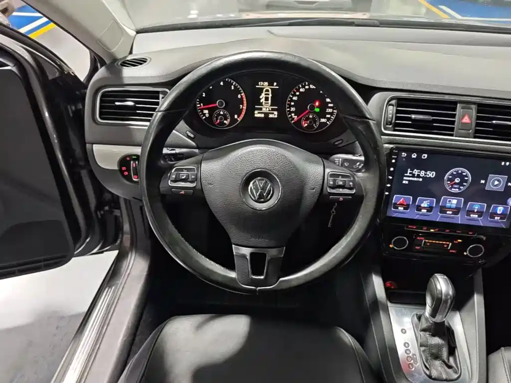 Volkswagen Sagitar — миниатюра 11