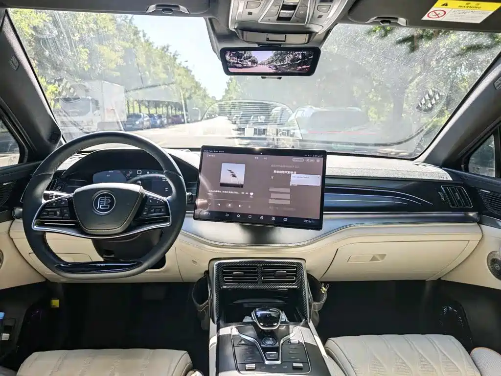 BYD Tang New Energy — миниатюра 6