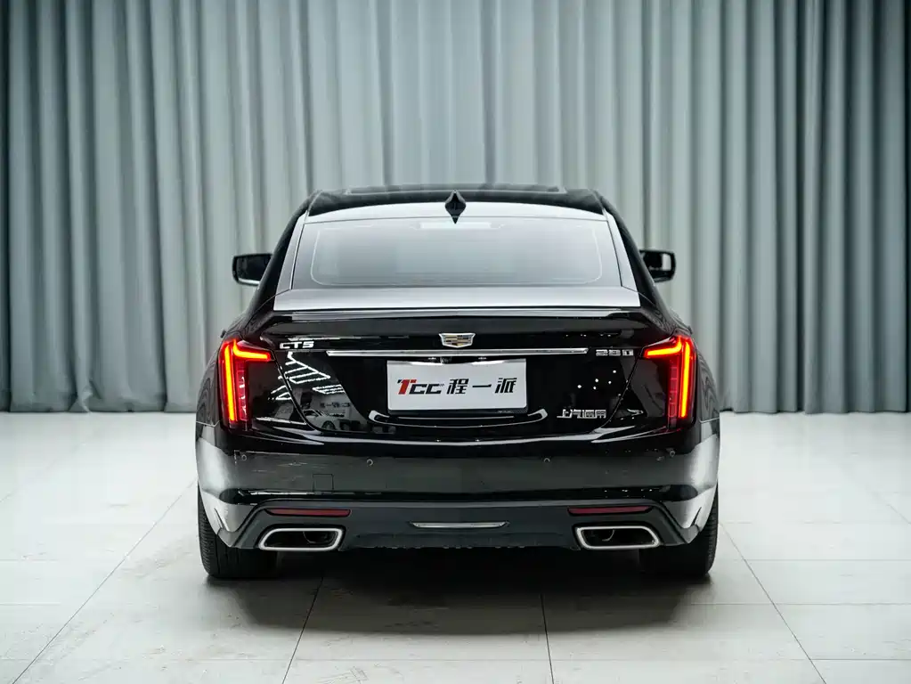 Cadillac CT5 — миниатюра 11