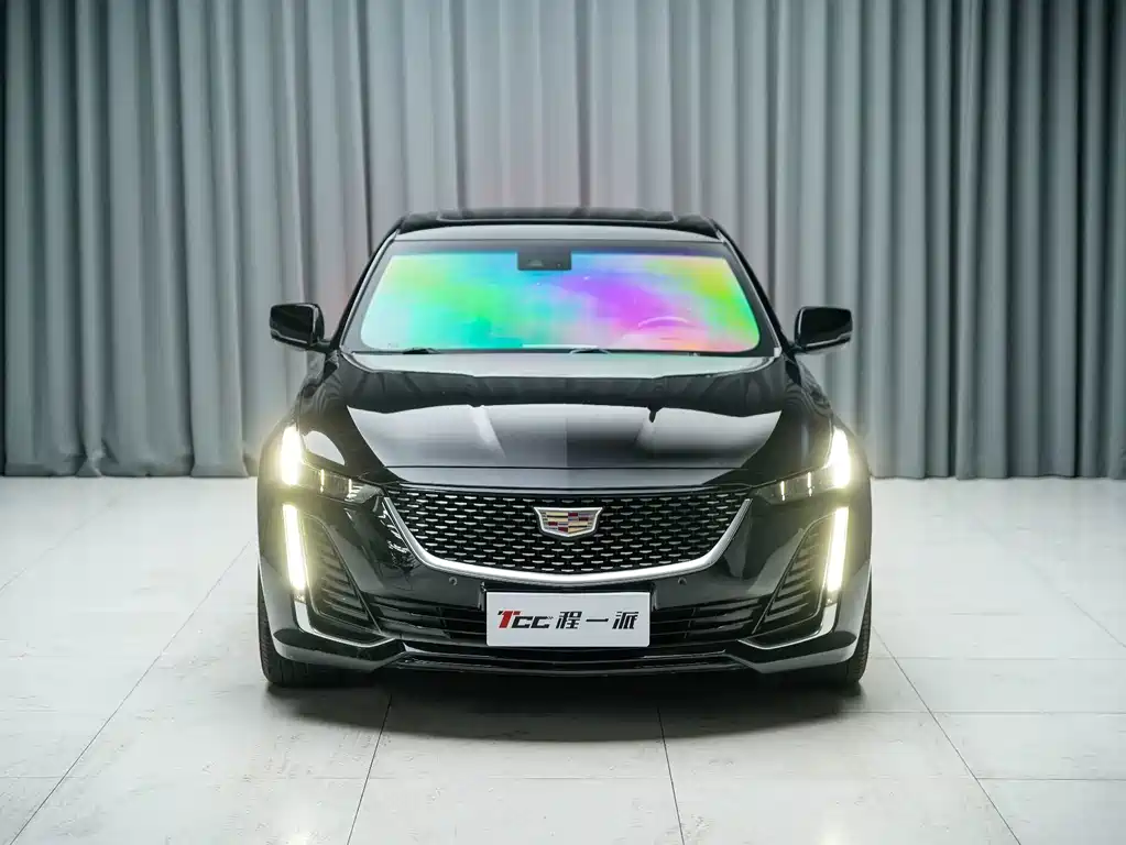 Cadillac CT5 — миниатюра 2