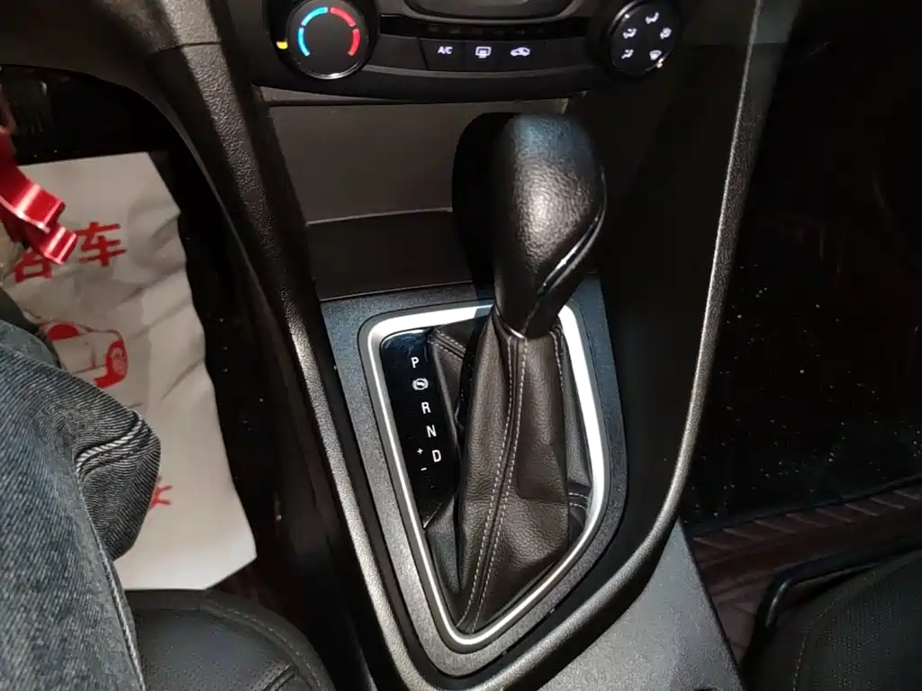 Buick Excelle — миниатюра 14