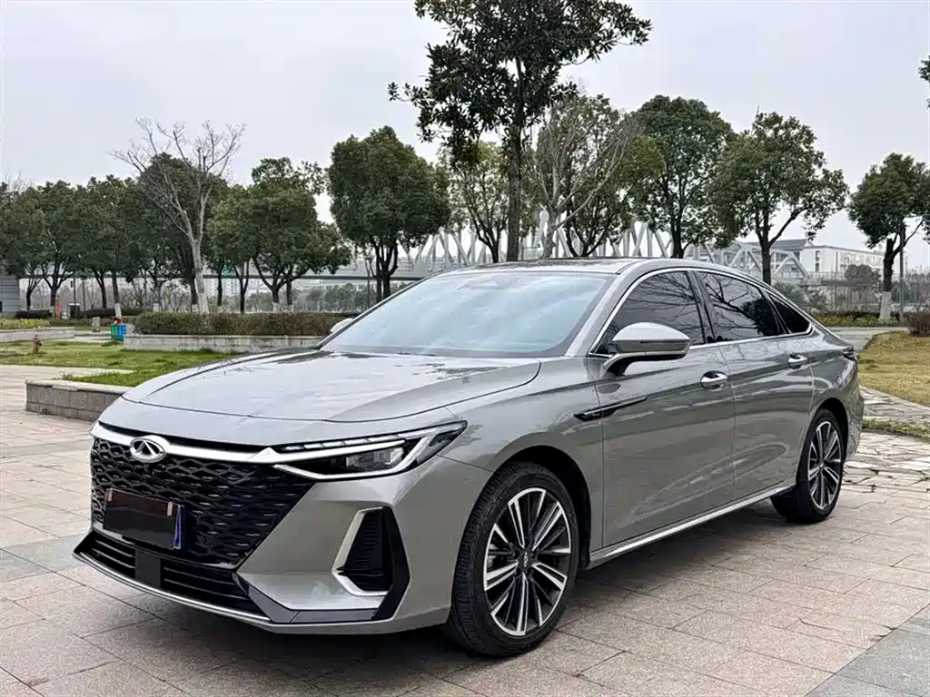 Chery 8