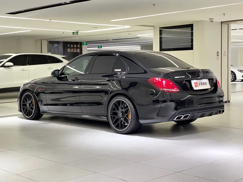 Mercedes-Benz C-Class AMG — миниатюра 3