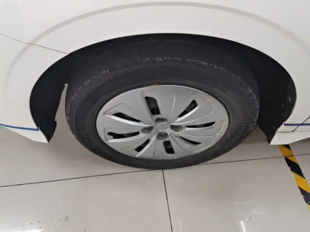 BYD e2 — миниатюра 23