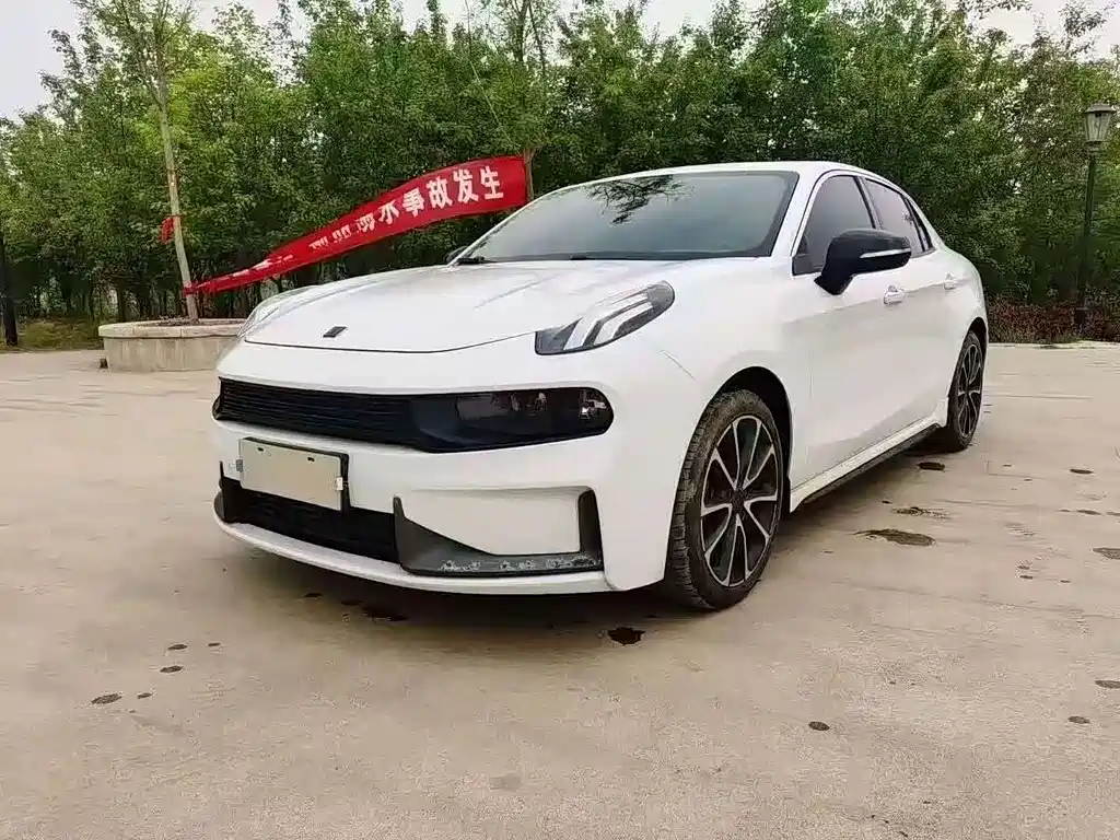 Lynk & Co 03 2019