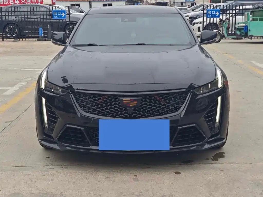 Cadillac CT5 — миниатюра 2