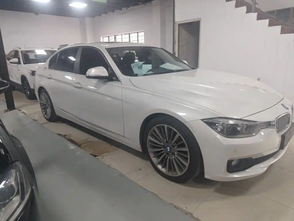 BMW 3 Series — миниатюра 4