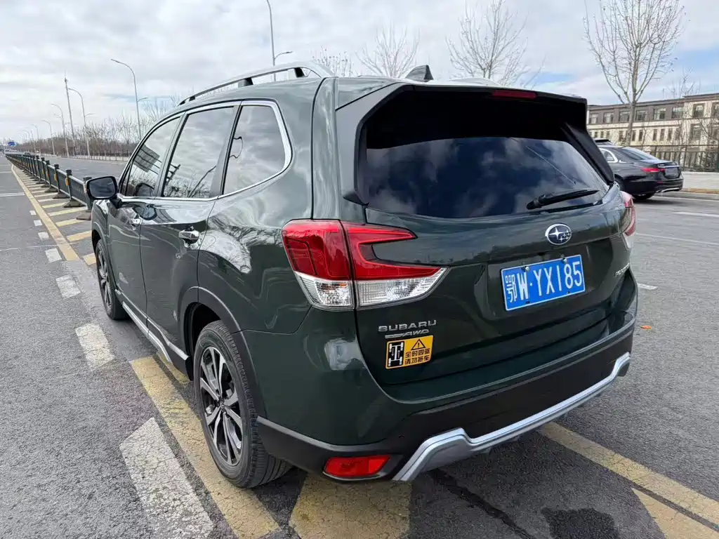 SUBARU FORESTER