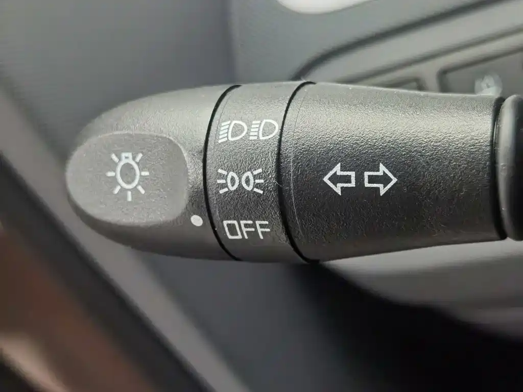 Wuling MINIEV — миниатюра 21
