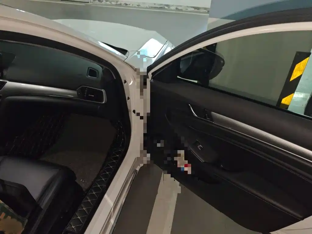 Honda Accord — миниатюра 18