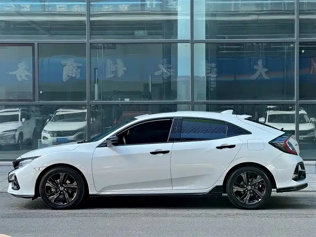 Honda Civic 2021 HATCHBACK 220TURBO CVT