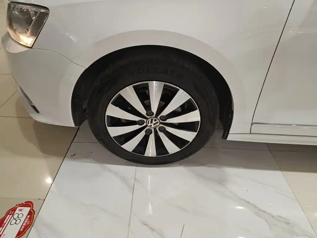 Volkswagen Sagitar — миниатюра 23