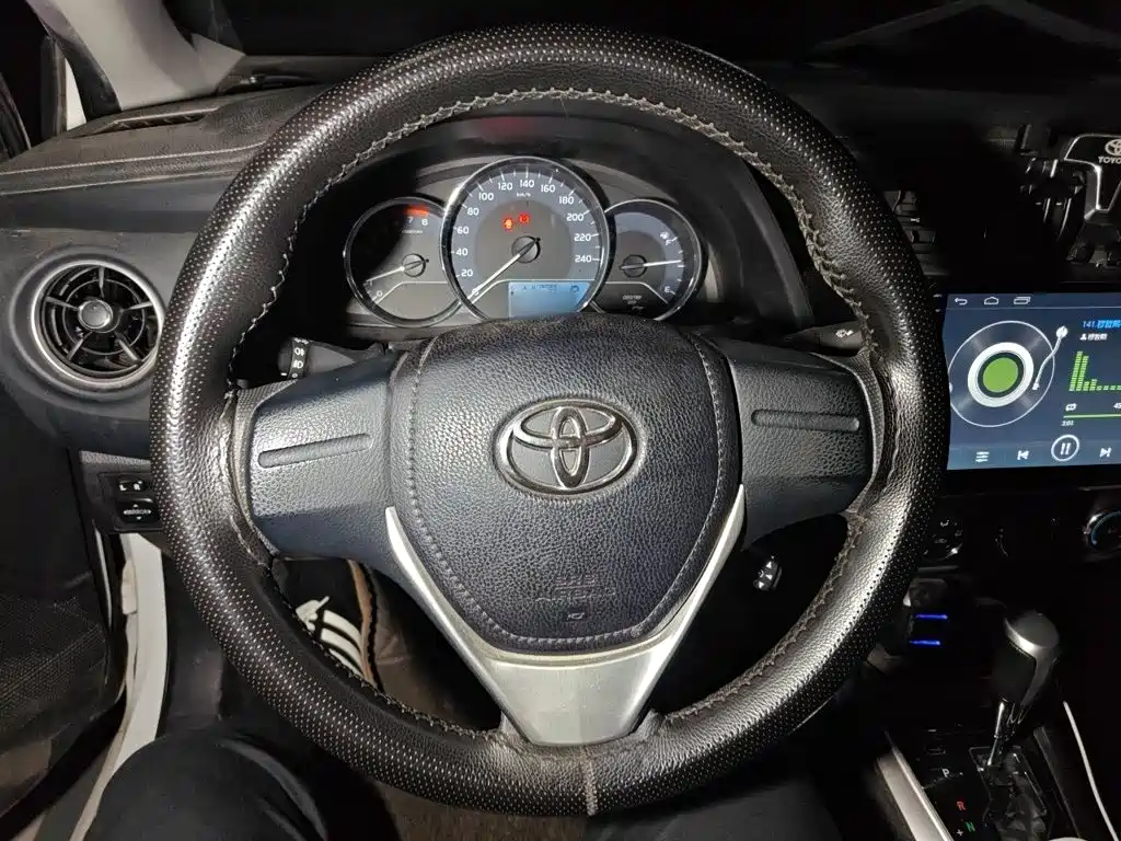 Toyota Corolla — миниатюра 3