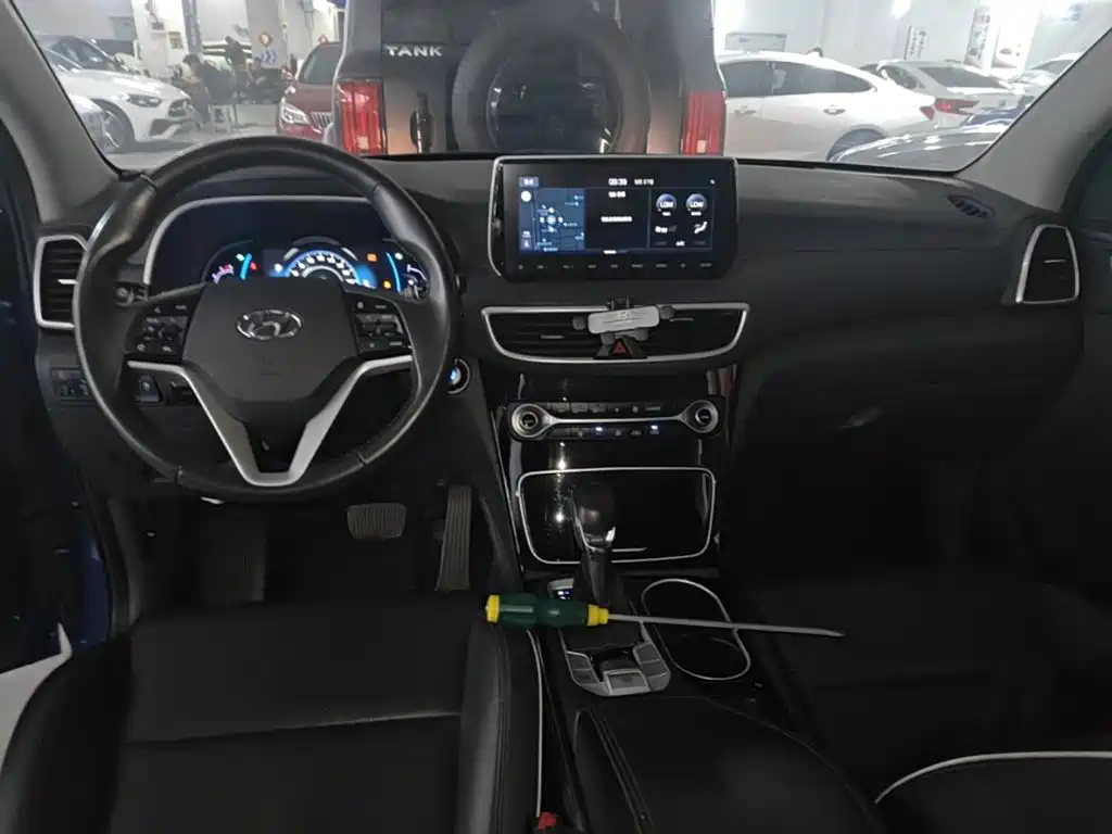 Hyundai Tucson — миниатюра 10