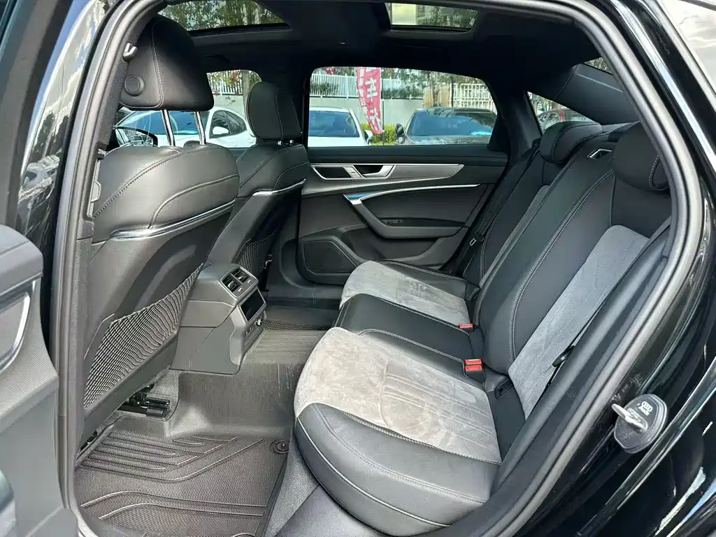 Audi A6L — миниатюра 8