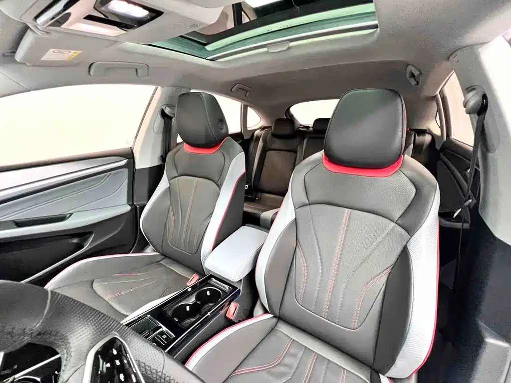 Volkswagen Lamando — миниатюра 14