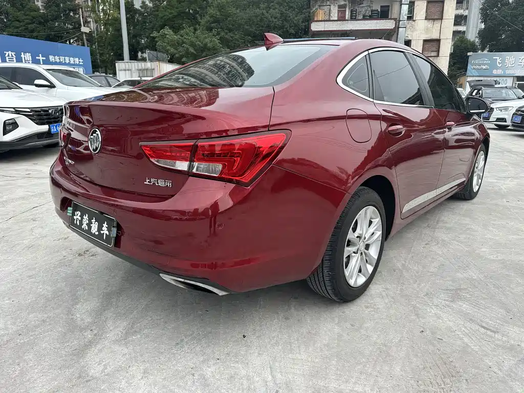 Buick Verano — миниатюра 6