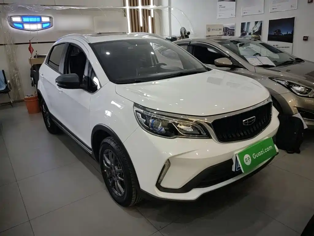 Geely Vision X3 — миниатюра 4