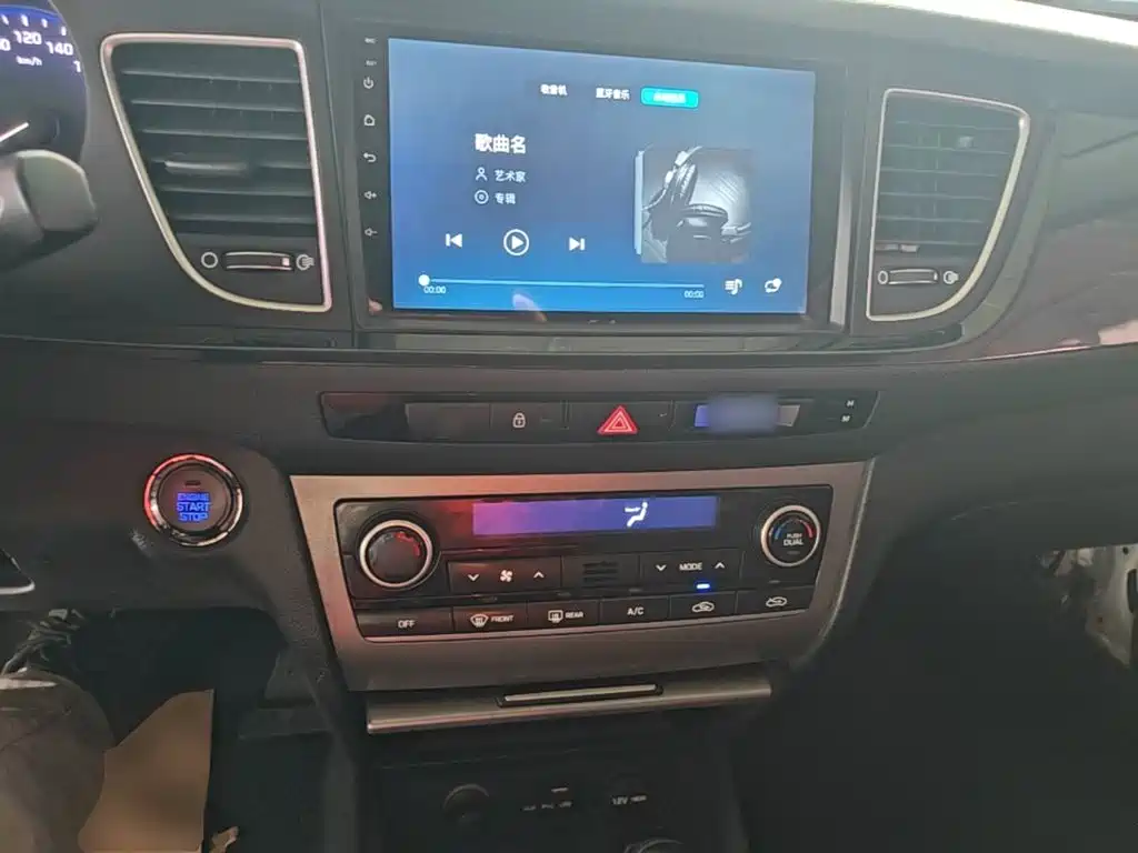 Hyundai Mistra — миниатюра 10