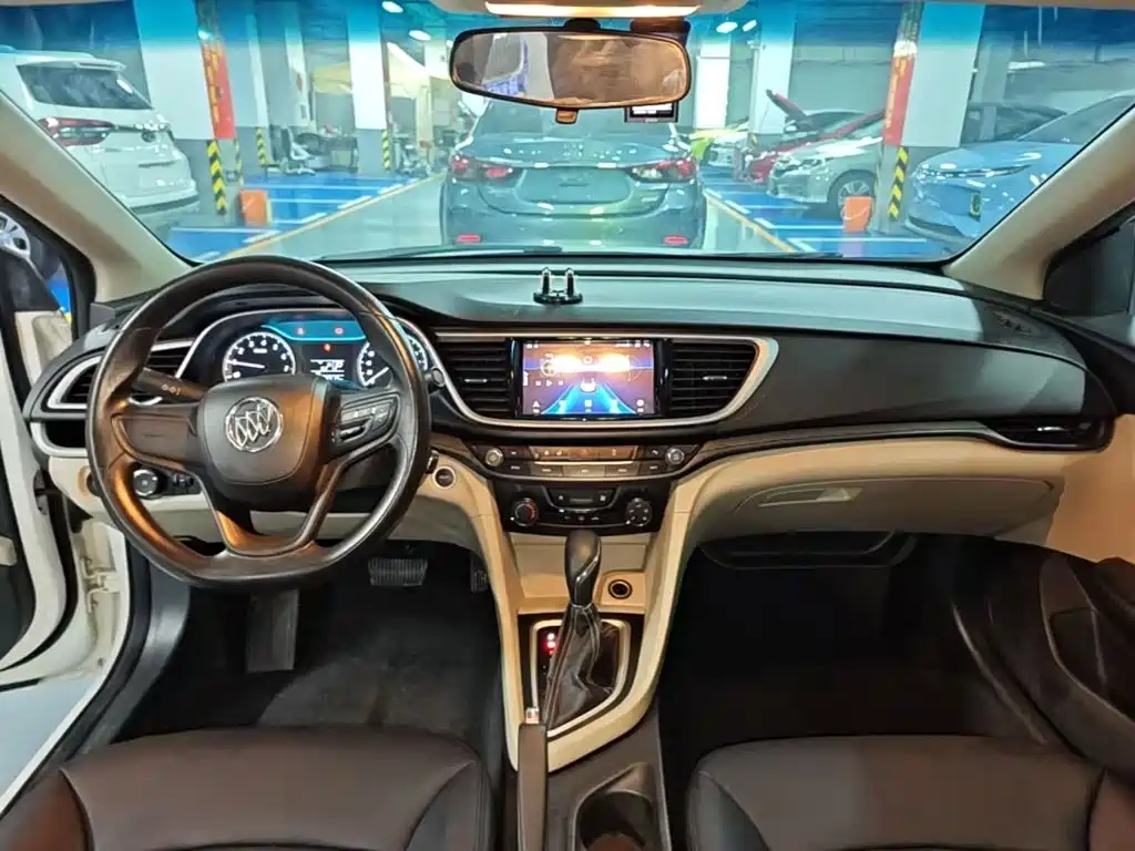 Buick Excelle — миниатюра 10