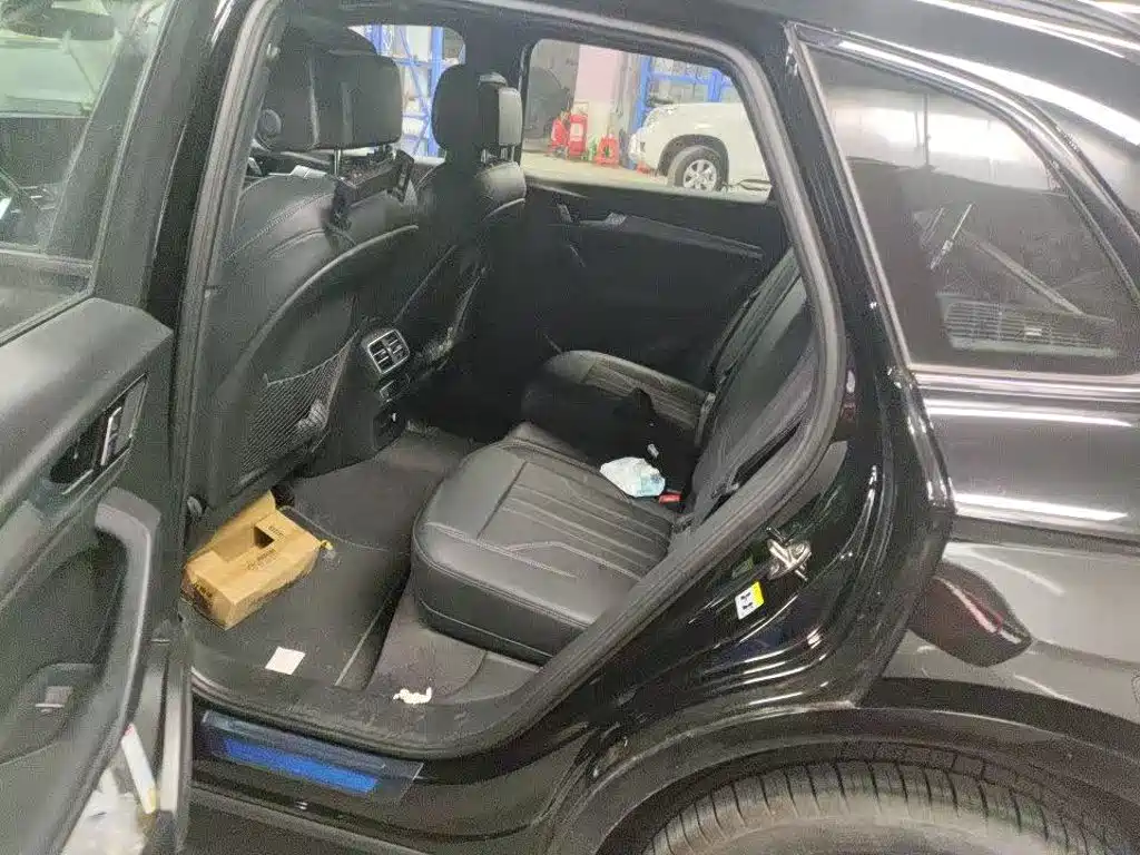 Audi Q5L — миниатюра 5