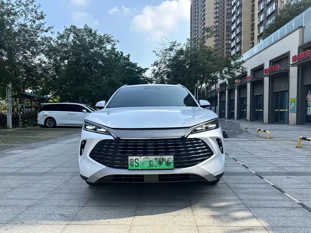 BYD L DM-i — миниатюра 2