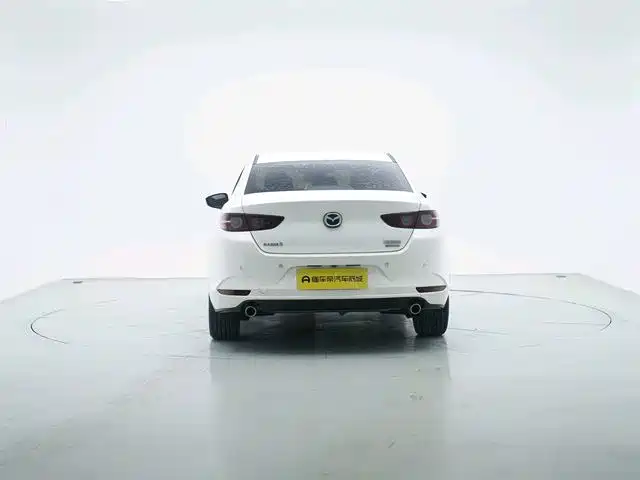 Mazda 3 Axela — миниатюра 3