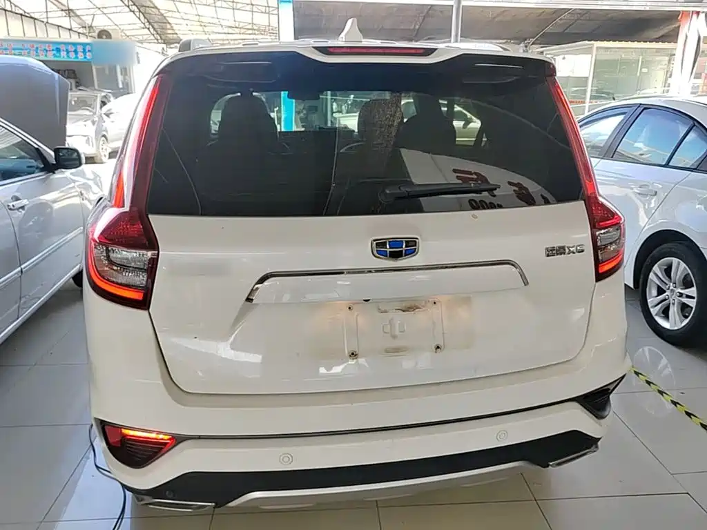 Geely Vision X6 — миниатюра 6