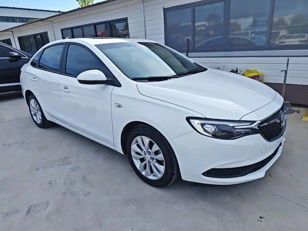 Buick Excelle — миниатюра 4
